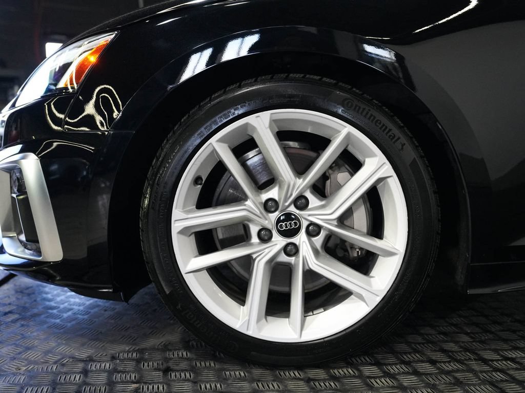 Used 2023 Audi A5 2.0T Premium w/ Convenience Package AWD/4WD image 9