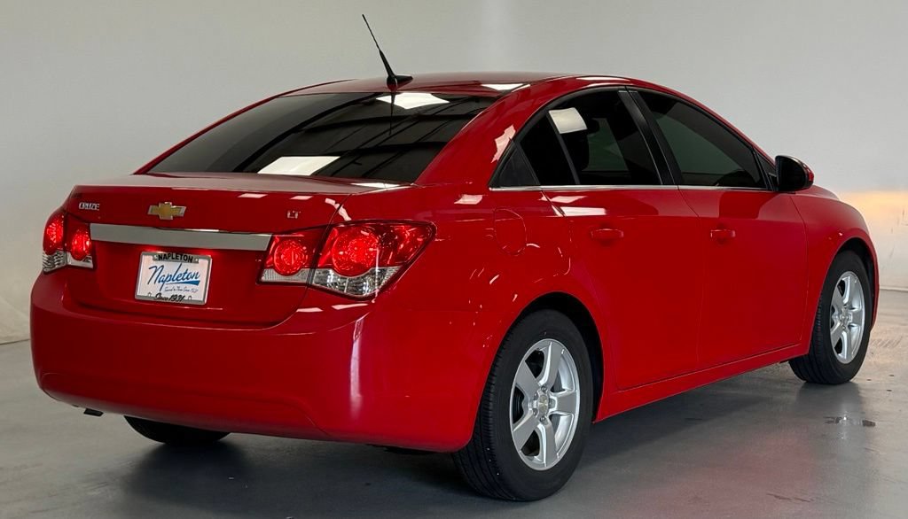 Used 2014 Chevrolet Cruze LT FWD image 3