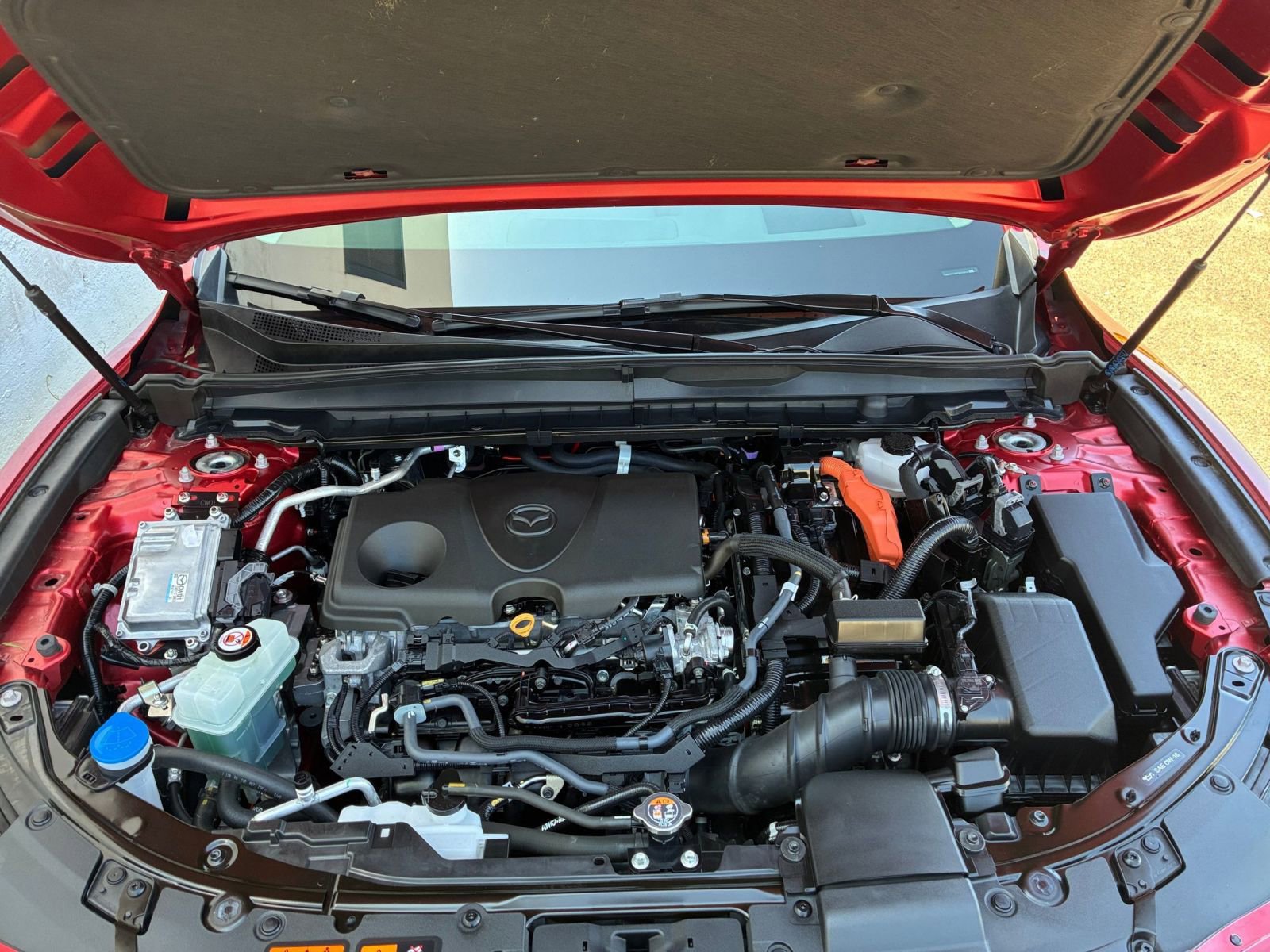 Used 2025 MAZDA CX-50 2.5 Hybrid w/ Premium Plus Pkg image 34