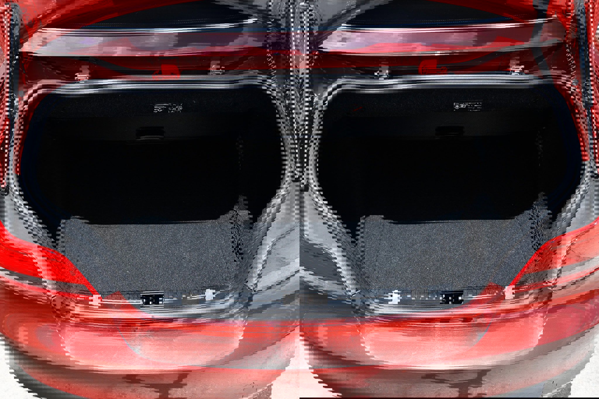 Used 2012 BMW 135i Convertible w/ Premium Pkg RWD image 26