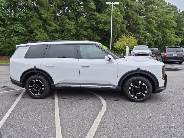 New 2027 Kia Telluride EX FWD image 2