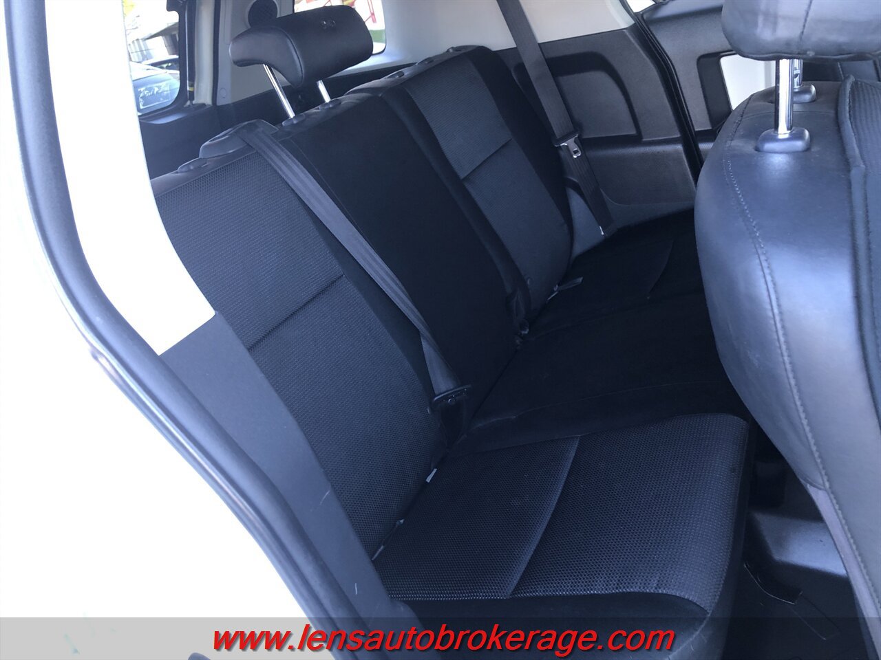 Used 2012 Toyota FJ Cruiser 4WD w/ Upgrade Pkg image 21