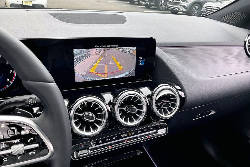 Certified 2023 Mercedes-Benz GLA 250 4MATIC image 23