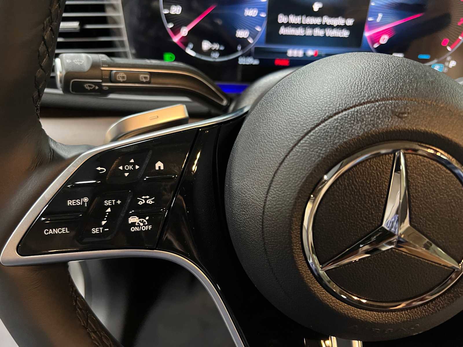 New 2026 Mercedes-Benz GLE 450 4MATIC image 23