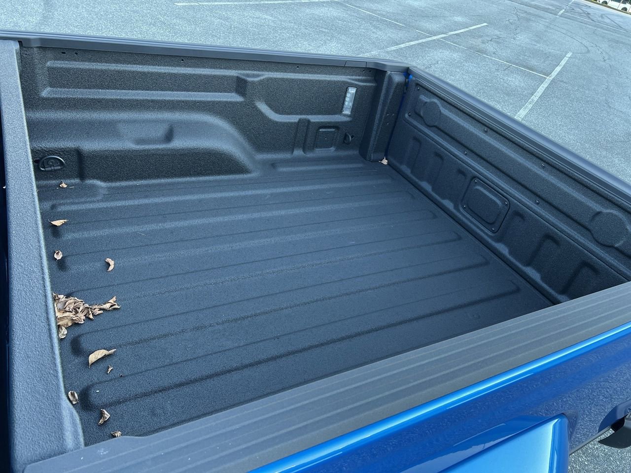 New 2025 Jeep Gladiator Sport image 22