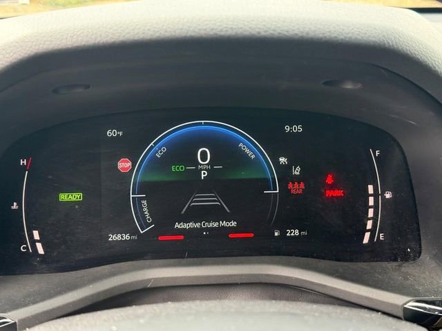 Used 2025 Toyota Camry LE image 19