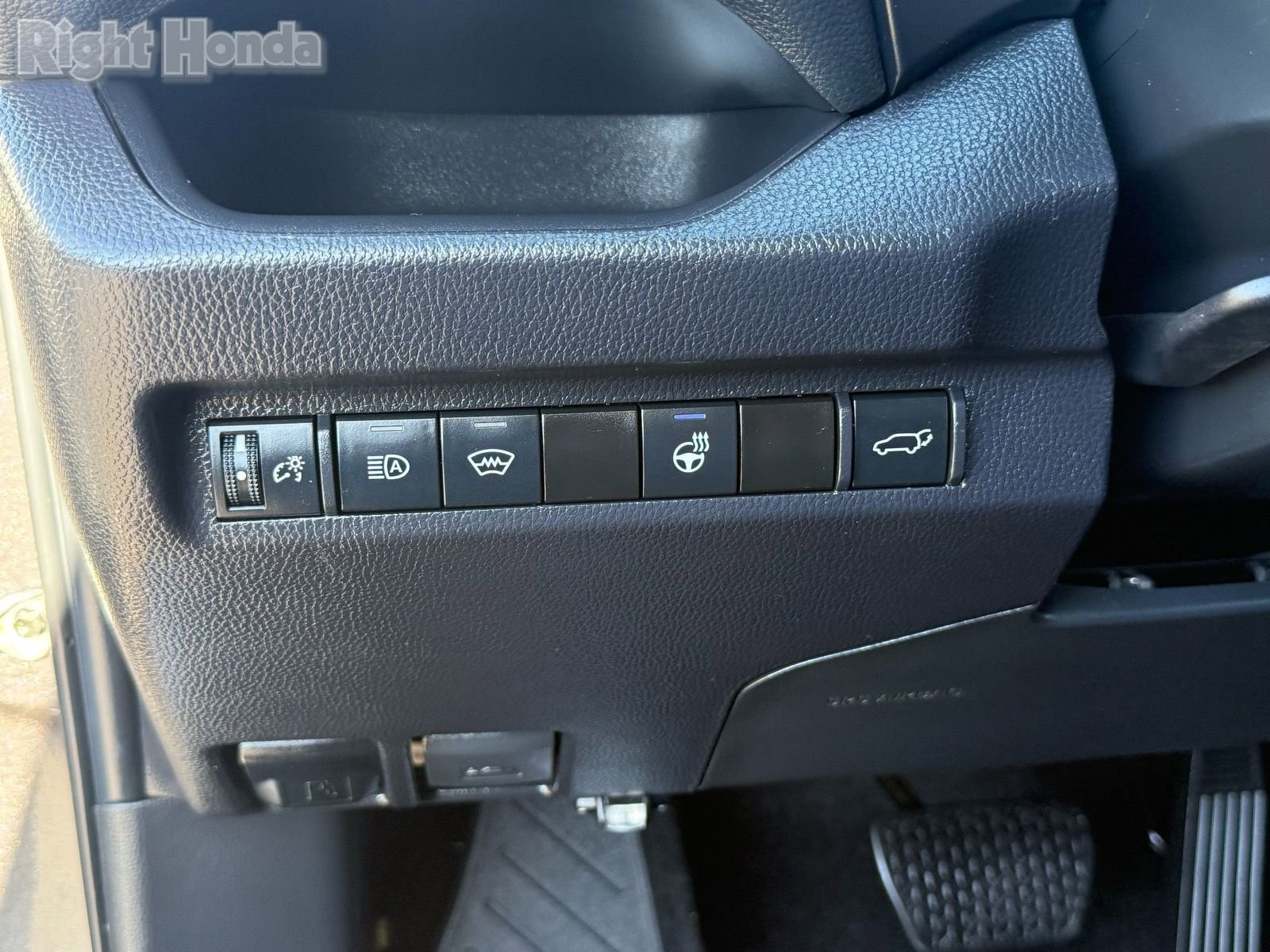 Used 2024 Toyota RAV4 XLE Premium w/ Weather Package image 14