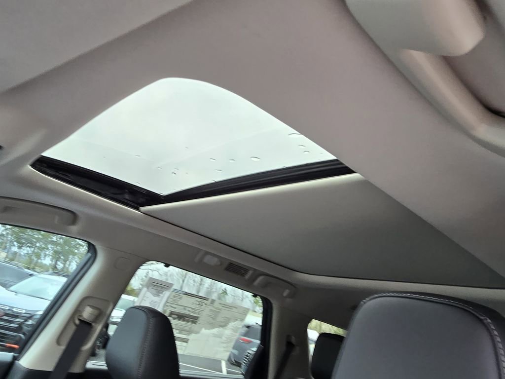 New 2026 Nissan Pathfinder Platinum w/ Cargo Package image 15