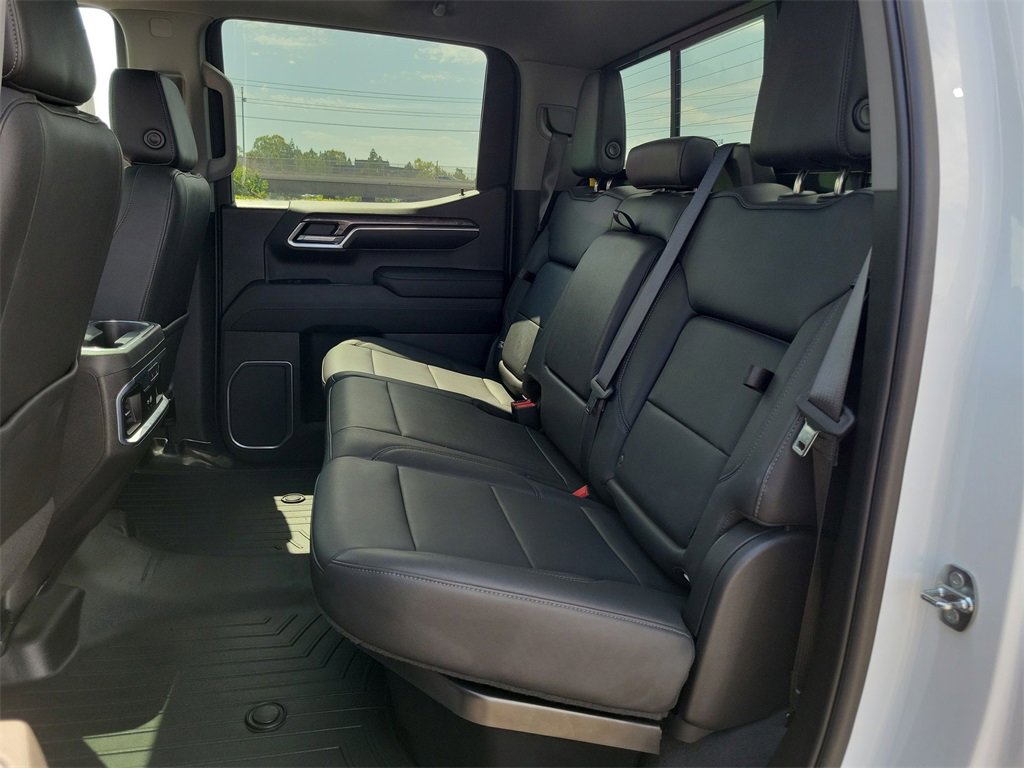 Certified 2022 Chevrolet Silverado 1500 LTZ w/ LTZ Premium Package image 31