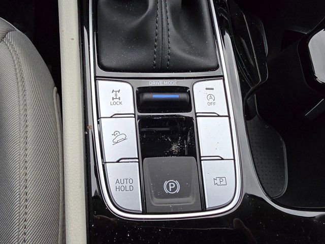 Certified 2025 Hyundai Tucson SE image 26