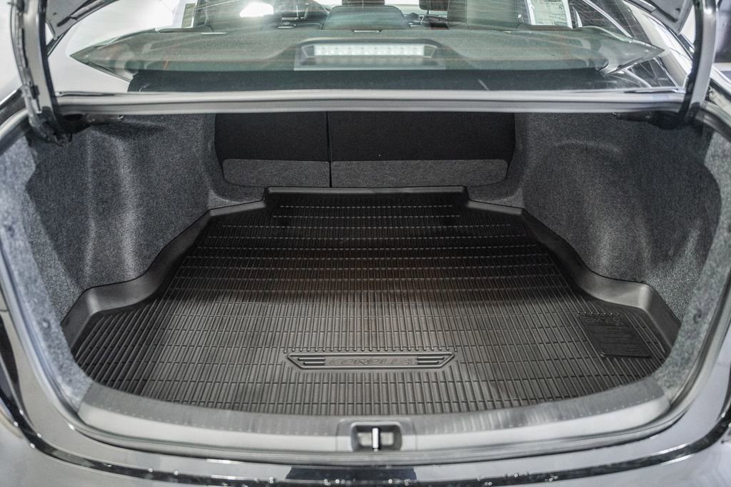 New 2026 Toyota Corolla SE image 9