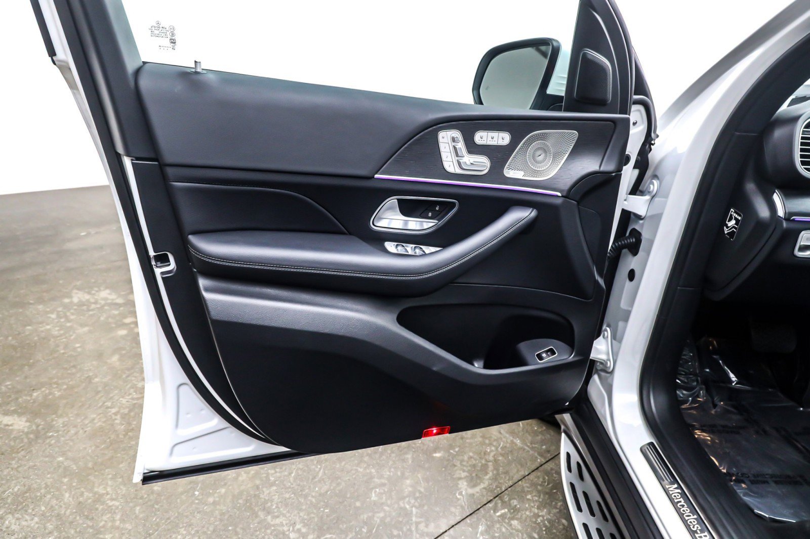 Certified 2025 Mercedes-Benz GLE 350 4MATIC image 22