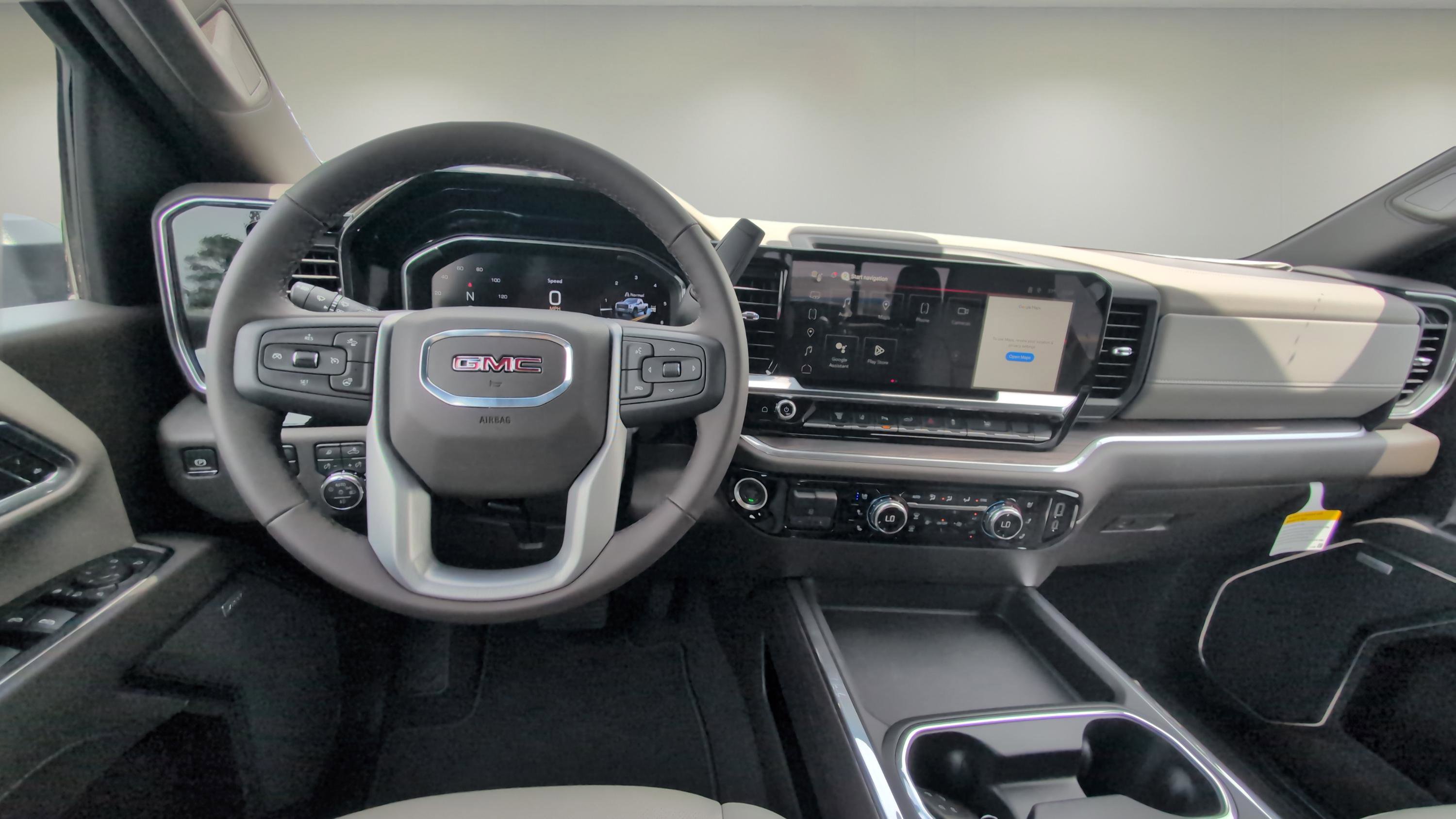 New 2025 GMC Sierra 2500 SLT w/ SLT Convenience Package image 9