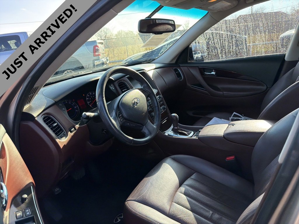 Used 2010 INFINITI EX35 Journey image 10