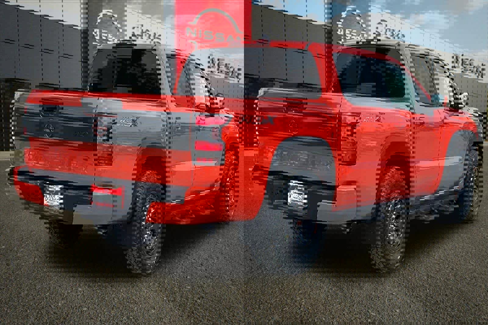 New 2025 Nissan Frontier Pro-X image 3