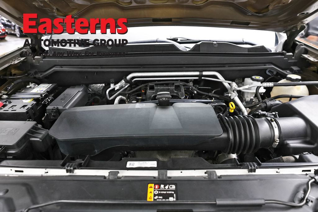 Used 2023 Chevrolet Colorado W/T RWD image 7