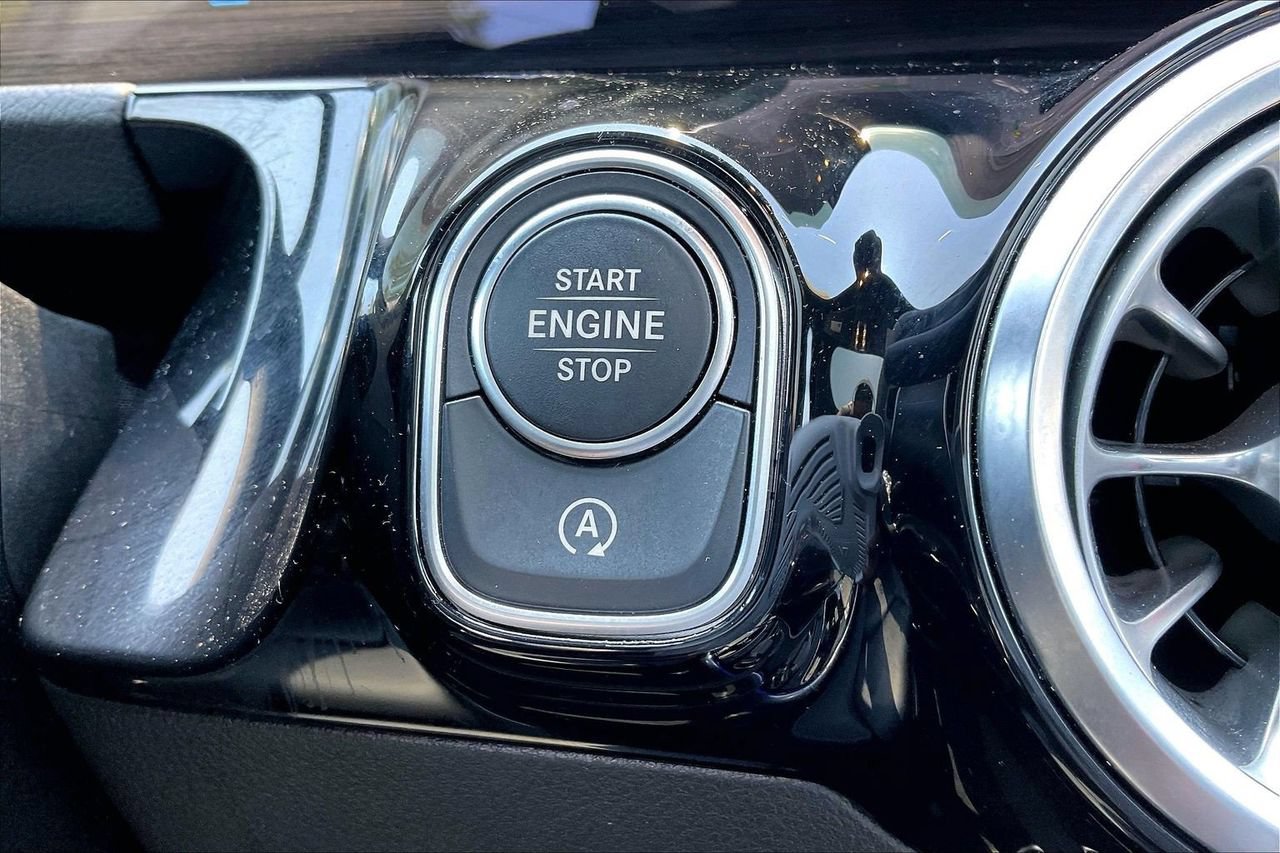 Used 2022 Mercedes-Benz GLA 35 AMG 4MATIC image 29