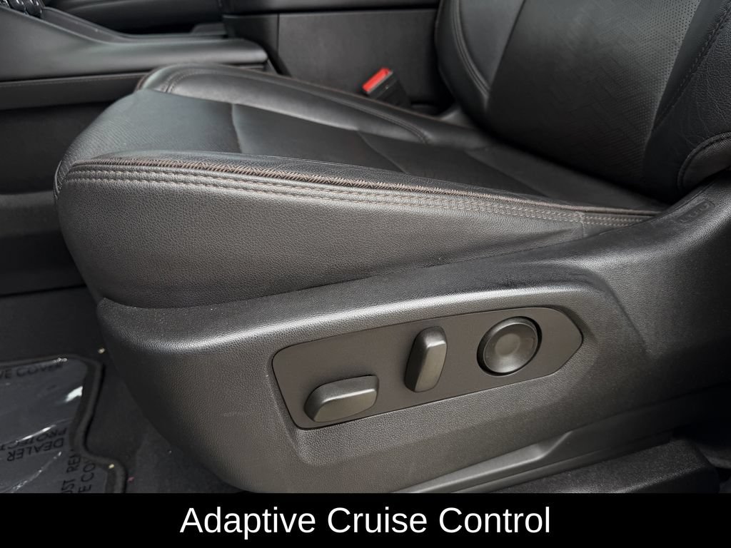 Used 2023 Chevrolet Tahoe High Country AWD/4WD image 35