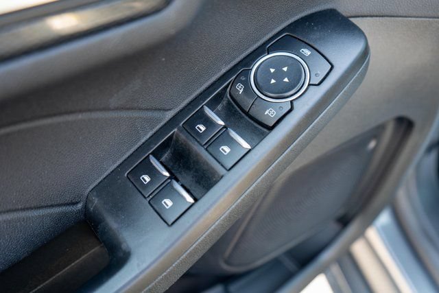 Used 2023 Ford Escape ST-Line w/ Equipment Group 301A FWD image 18