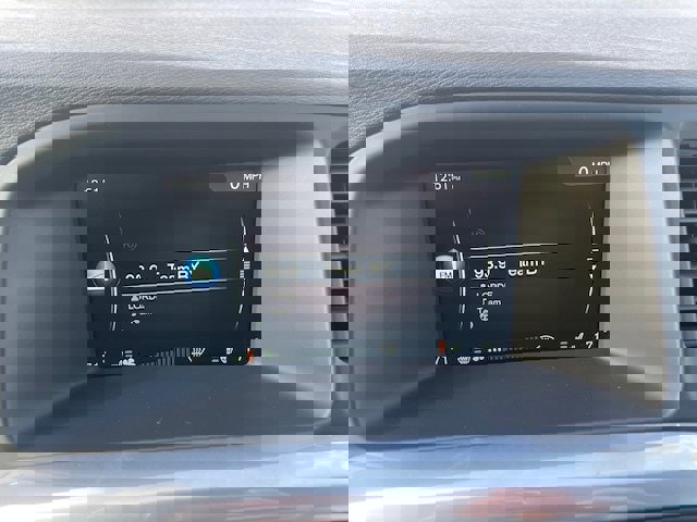 Used 2016 Volvo V60 T5 Premier image 14