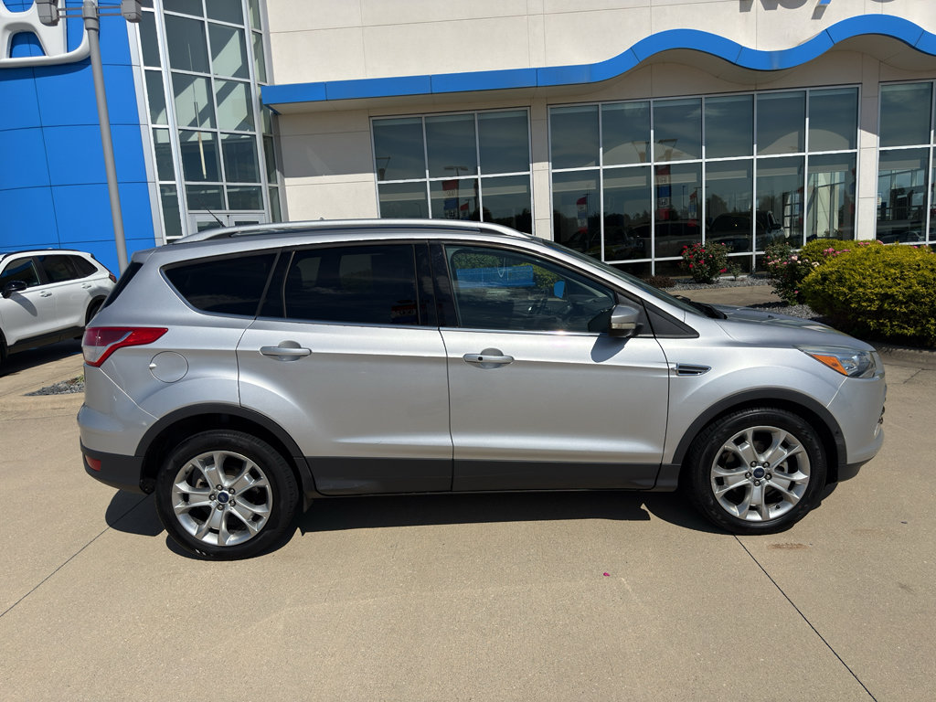 Used 2015 Ford Escape Titanium w/ Equipment Group 301A FWD image 4