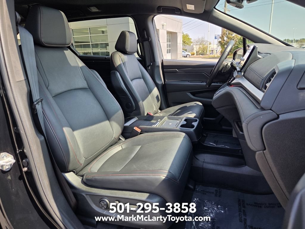 Used 2025 Honda Odyssey Sport-L image 16