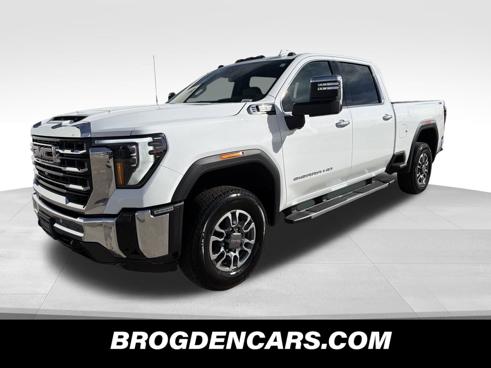 Used 2024 GMC Sierra 2500 SLT w/ SLT Premium Package image 4