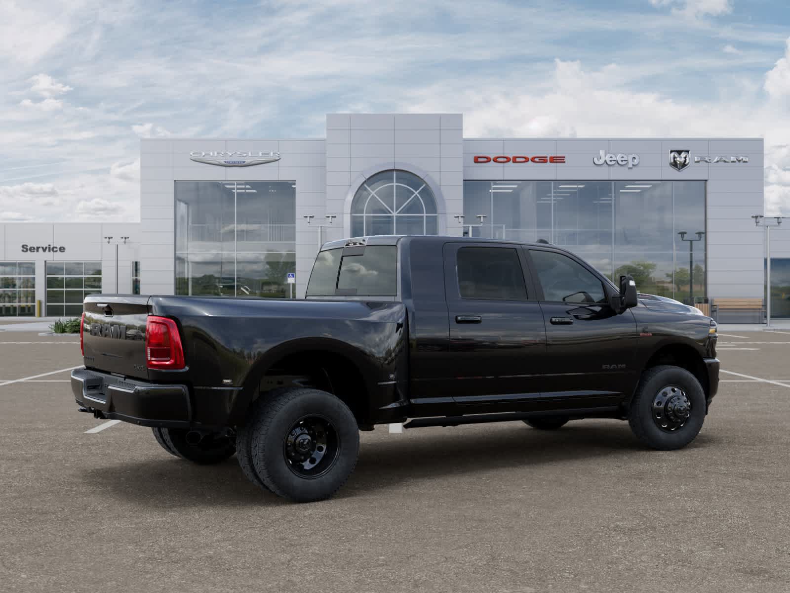 New 2027 RAM 3500 Laramie AWD/4WD image 4