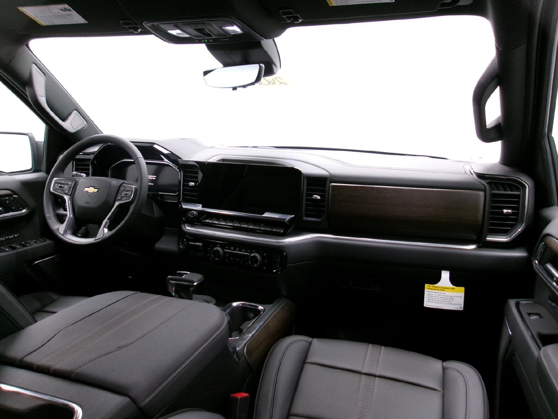 New 2026 Chevrolet Silverado 1500 High Country w/ Technology Package image 3