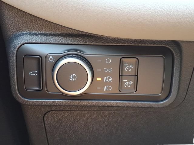 Used 2026 Ford Explorer Active w/ Active Comfort Package AWD/4WD image 15