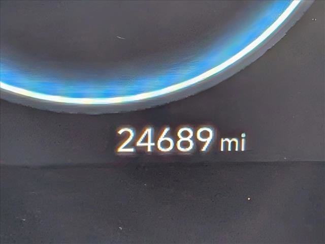 Used 2024 Hyundai Elantra SEL FWD image 12
