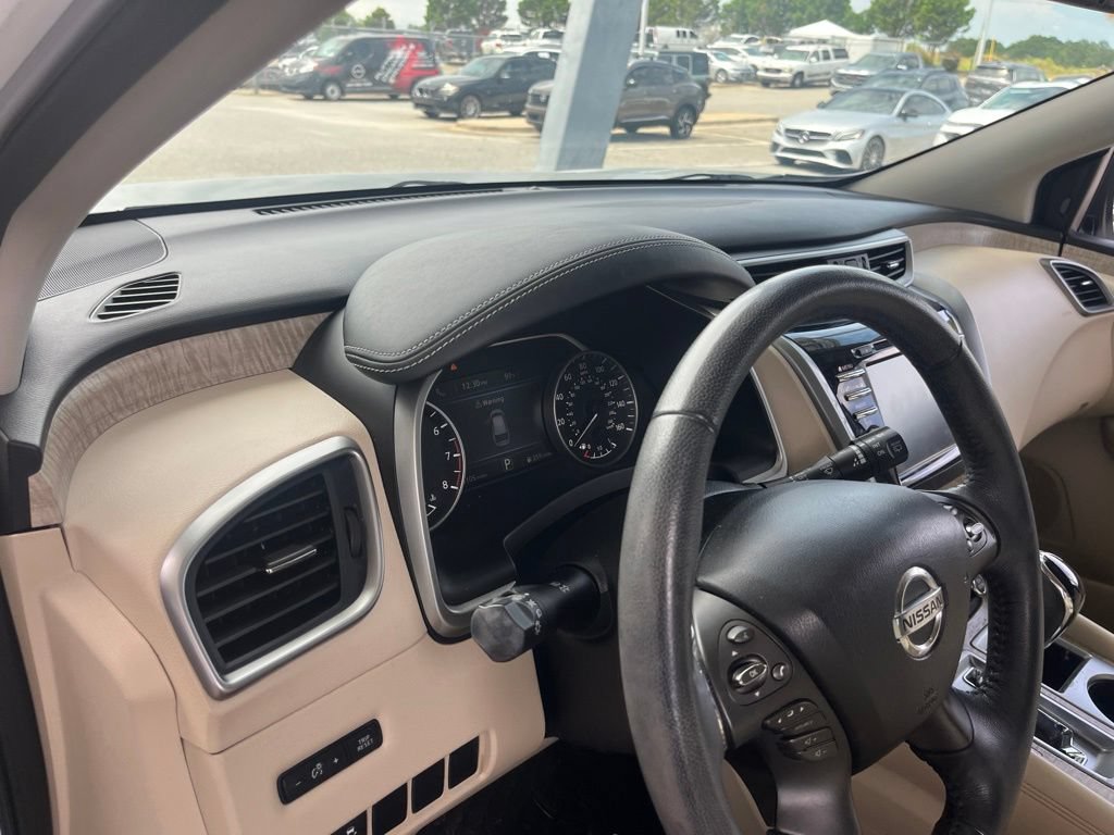Used 2019 Nissan Murano SV FWD image 9