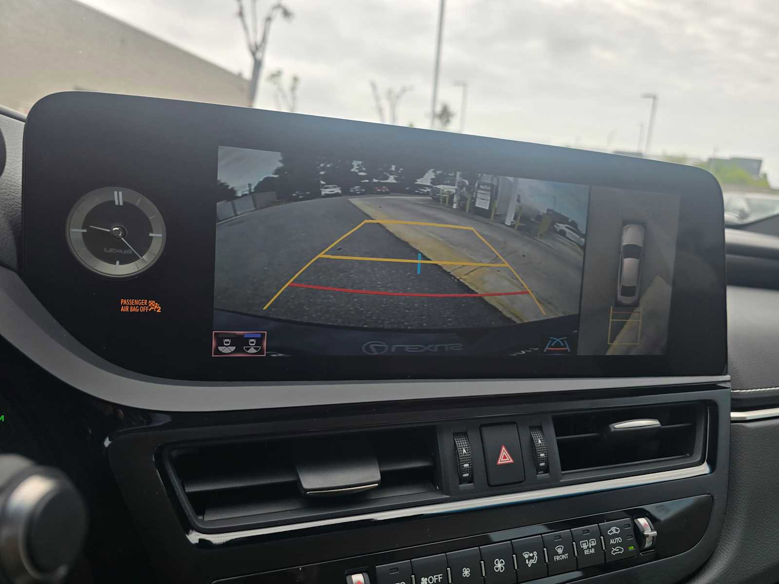 Certified 2022 Lexus ES 350 w/ Accessory Package 2 FWD image 29