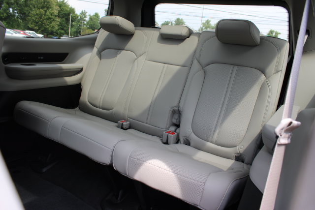 Used 2022 Jeep Wagoneer Series III w/ Premium Group I AWD/4WD image 49