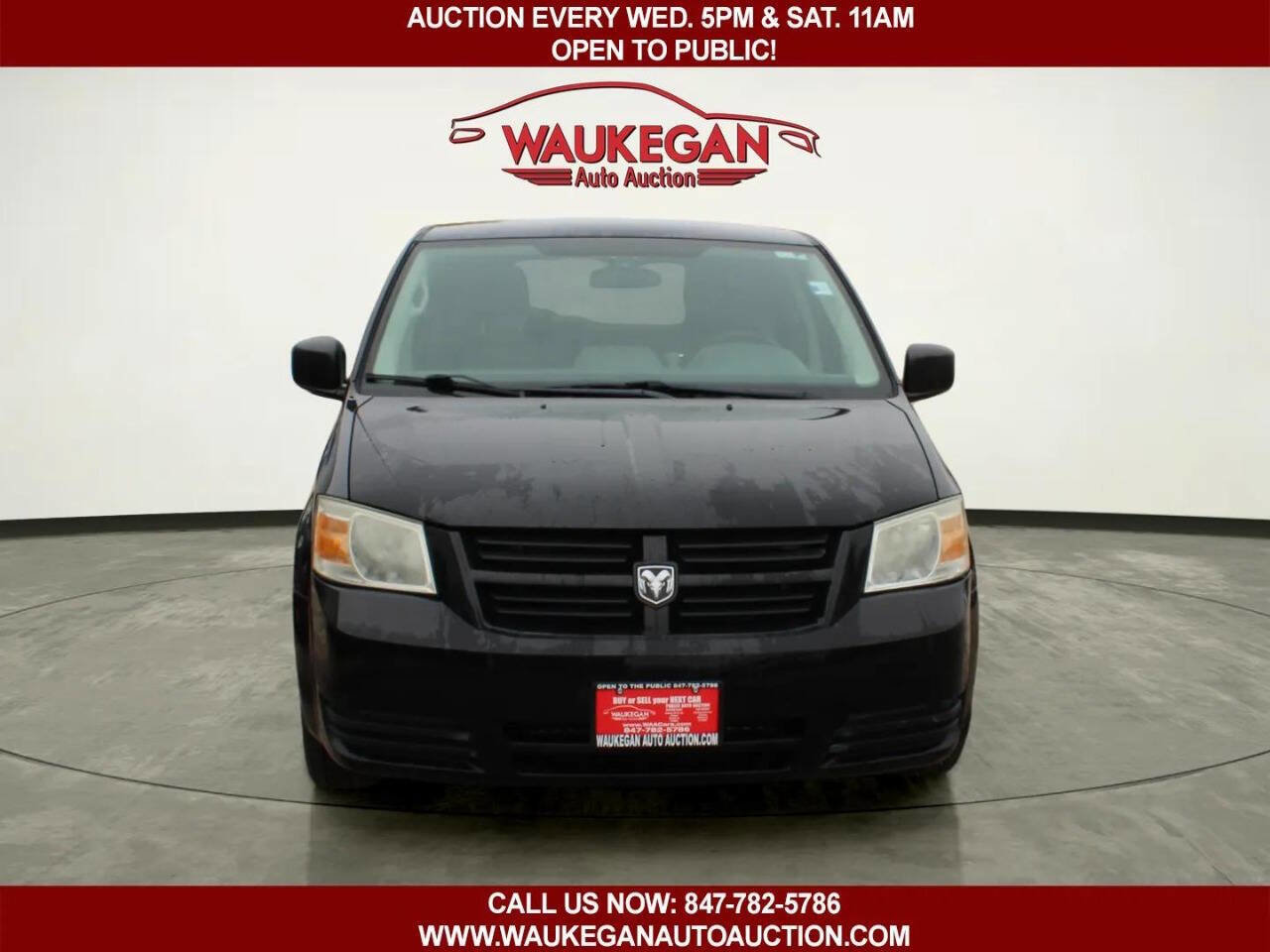 Used 2009 Dodge Grand Caravan SE FWD image 2