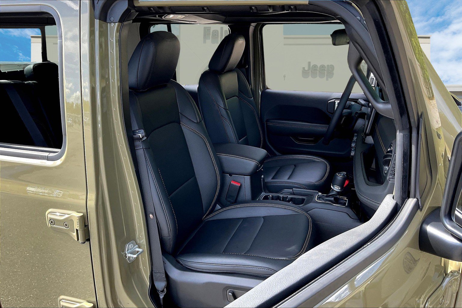 Certified 2025 Jeep Gladiator Sport image 7