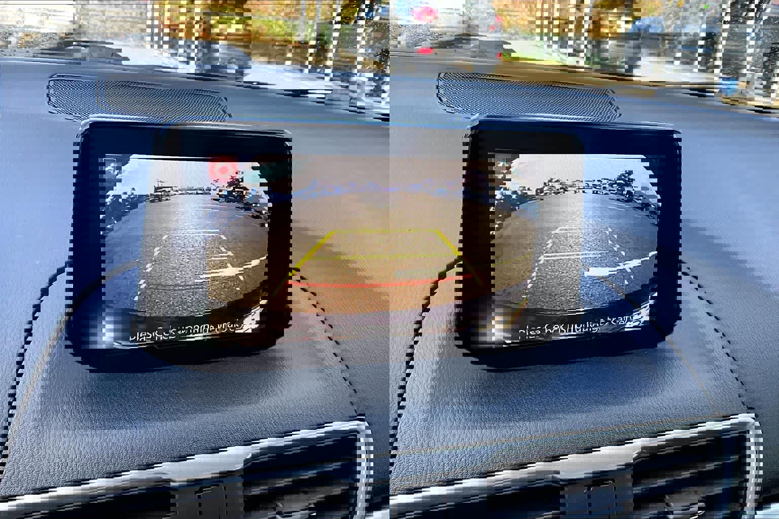 Used 2017 MAZDA MAZDA3 Touring image 27