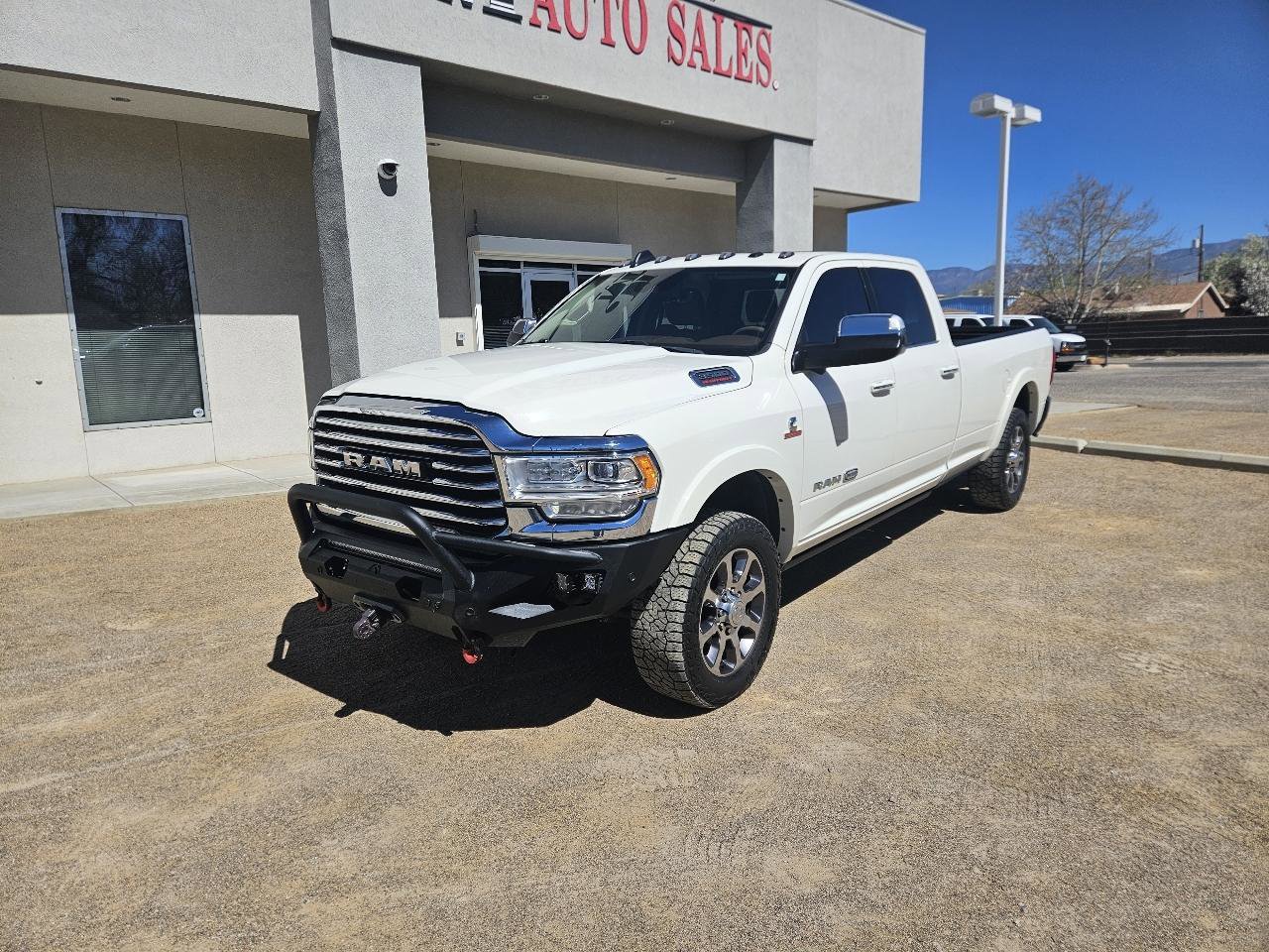 Used 2022 RAM 3500 Limited AWD/4WD image 1
