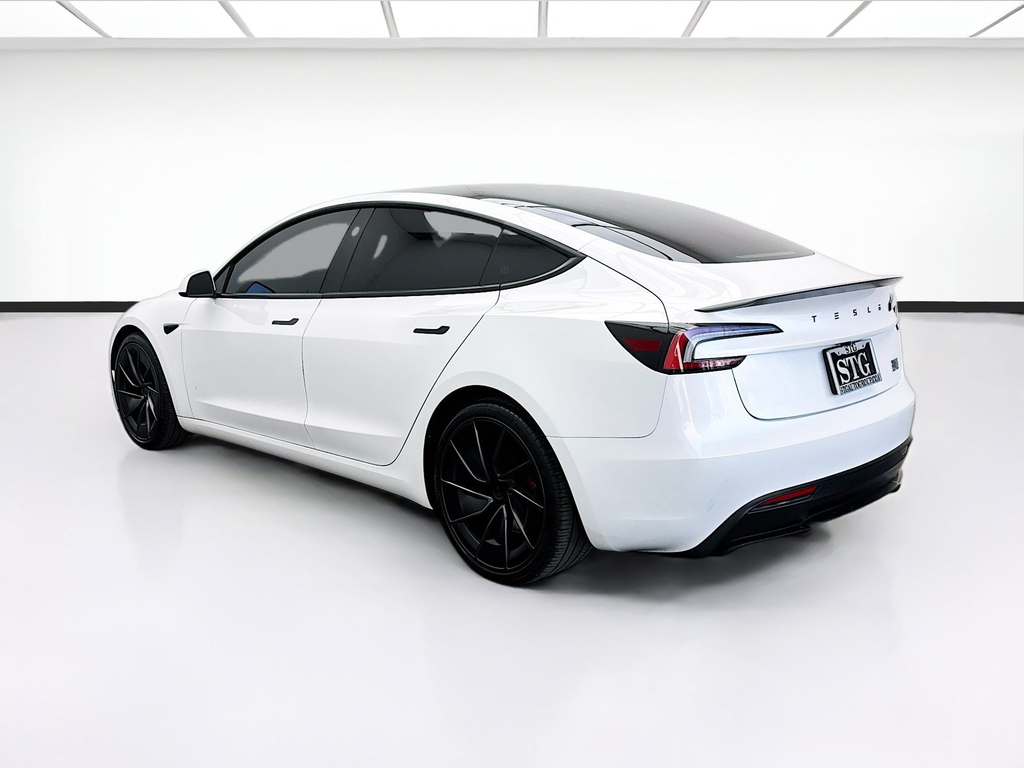 Used 2025 Tesla Model 3 Performance AWD/4WD image 6