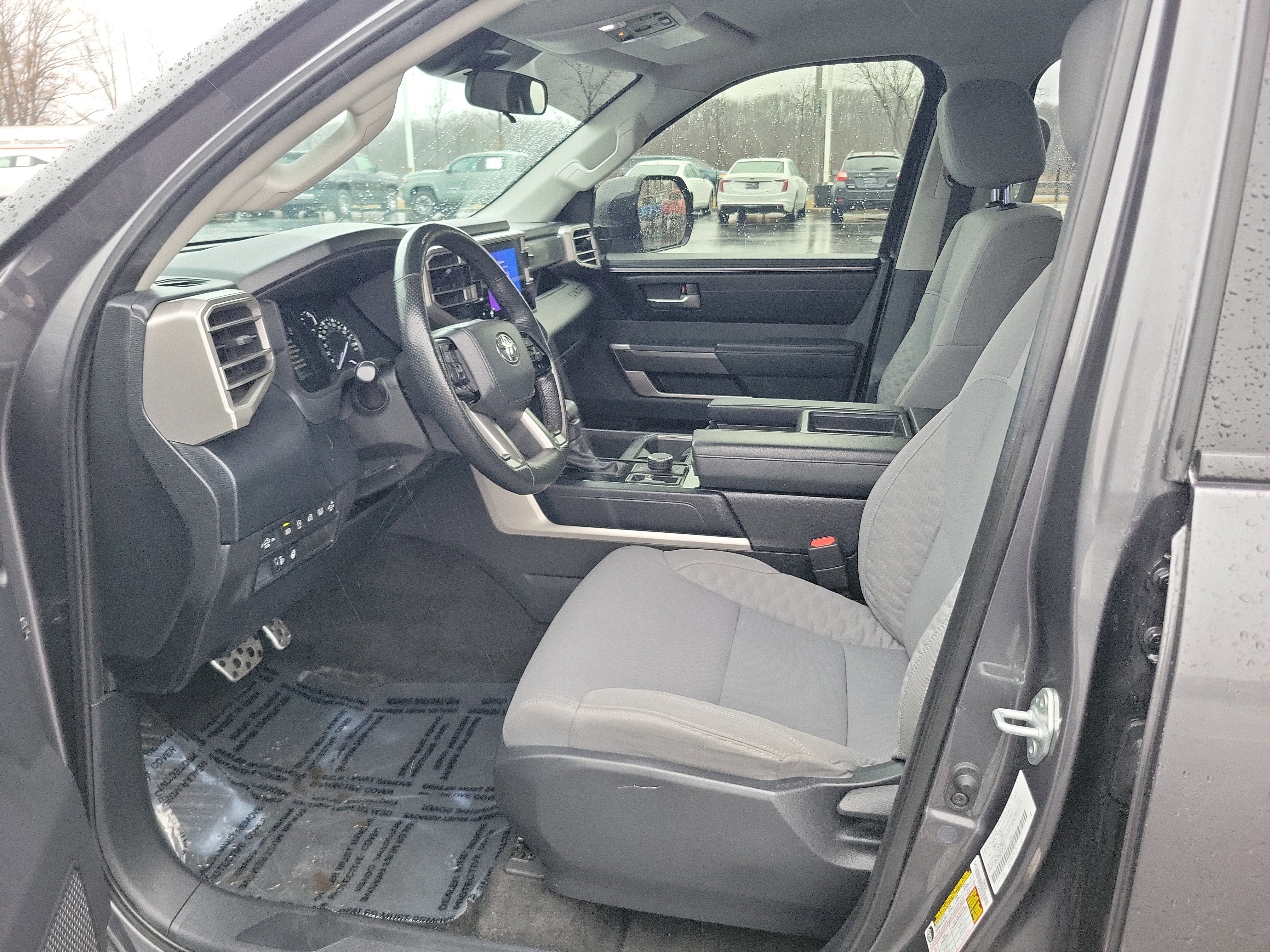 Used 2022 Toyota Tundra SR5 w/ TRD Off-Road Package image 10