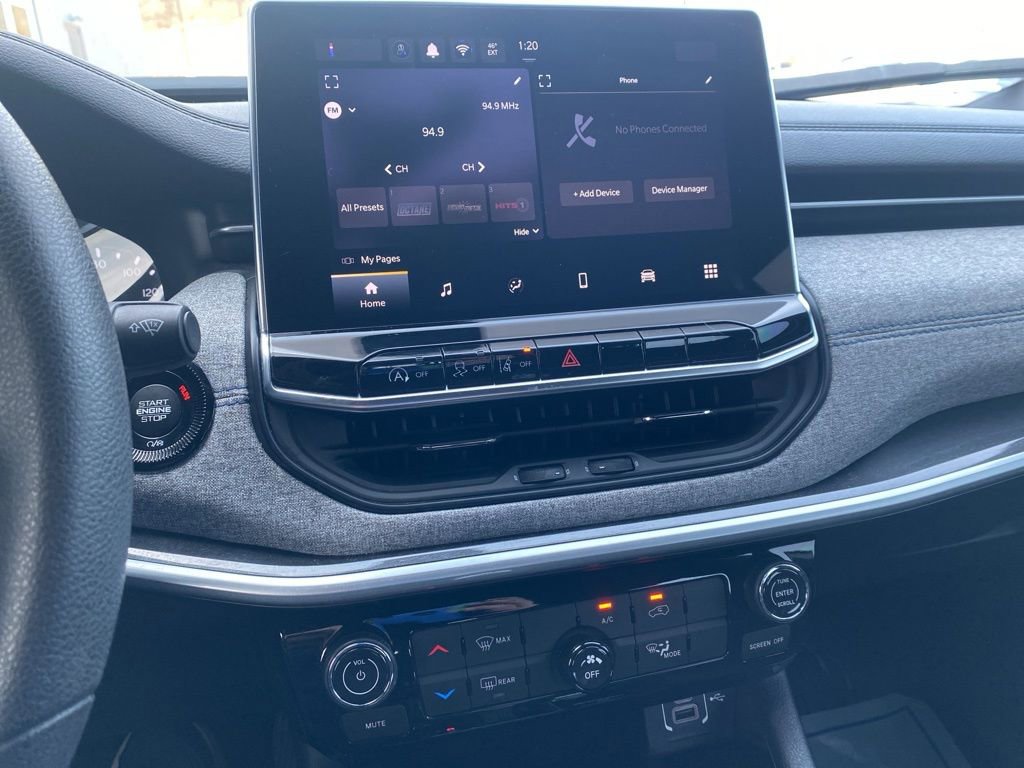 Certified 2024 Jeep Compass Sport image 27