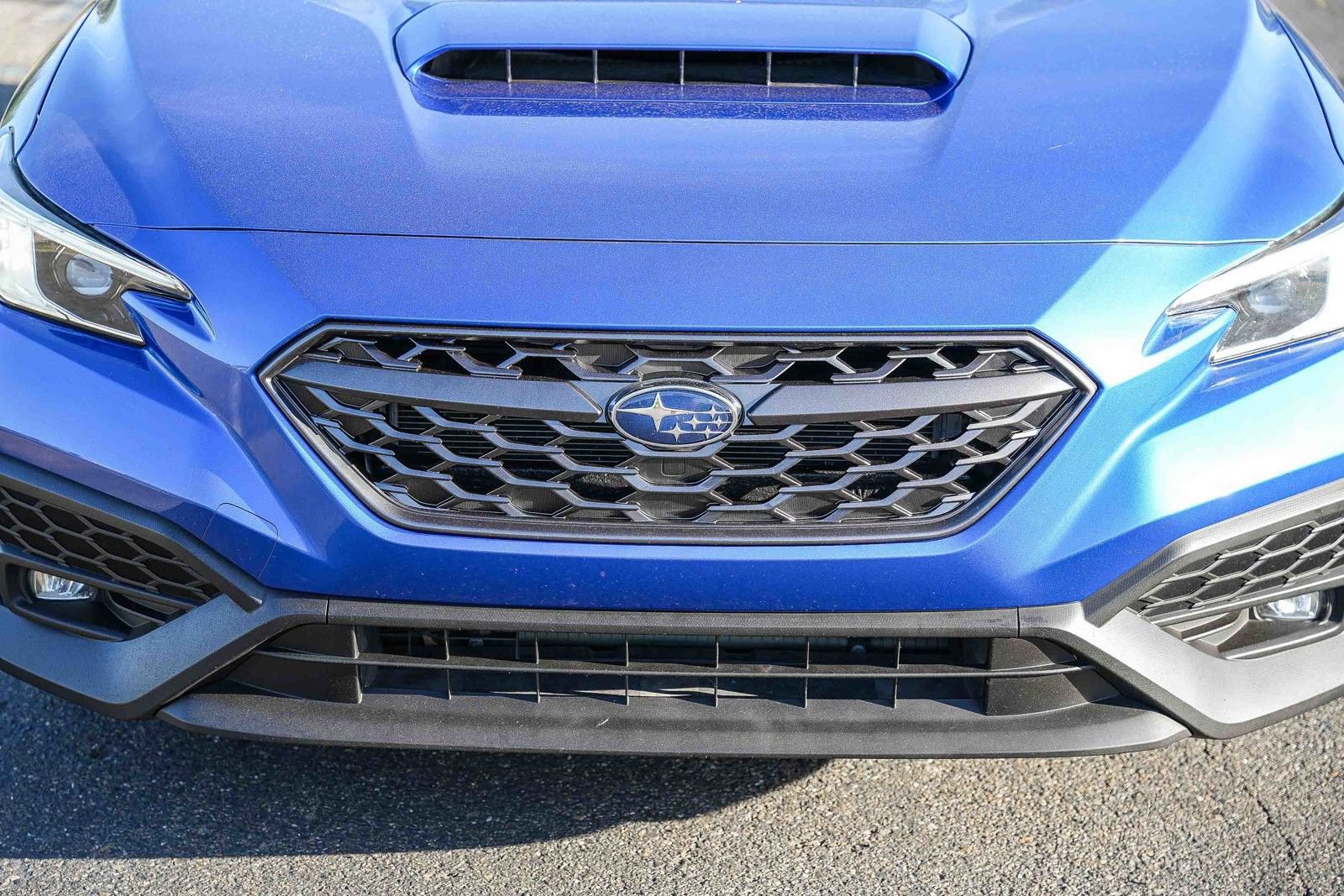 Used 2022 Subaru WRX Limited AWD/4WD image 7