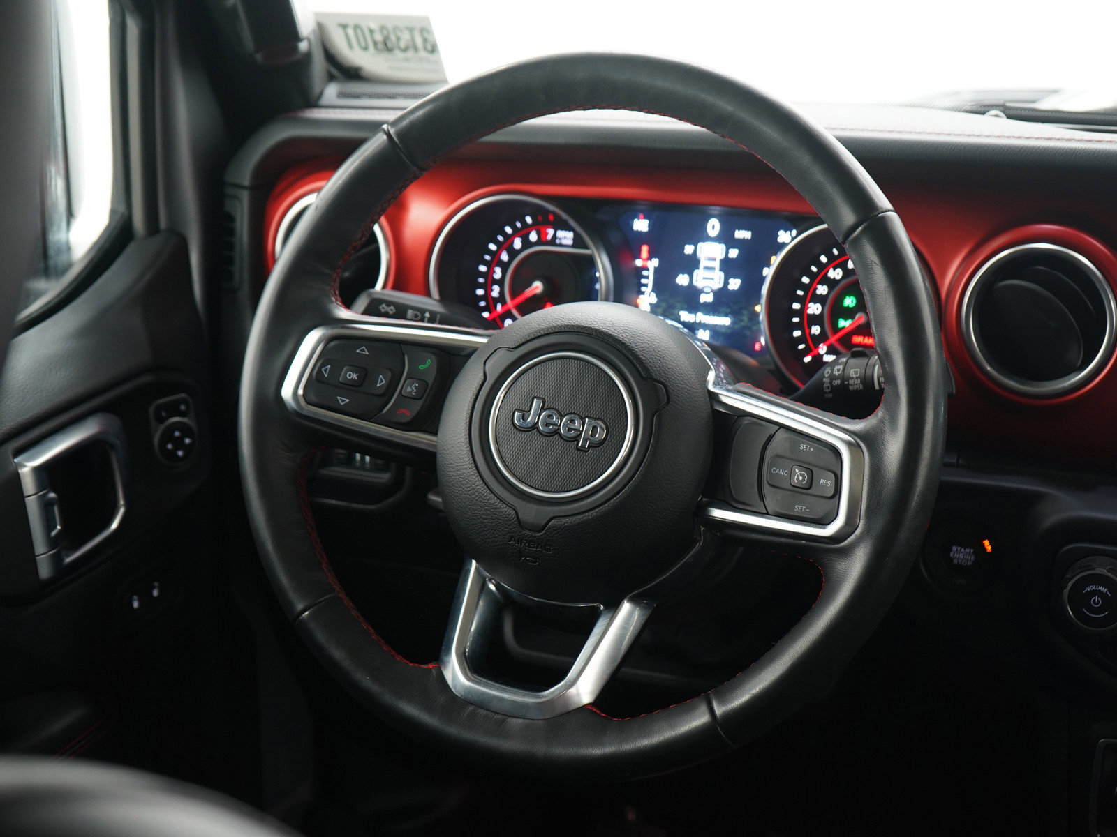 Used 2018 Jeep Wrangler Unlimited Rubicon image 15