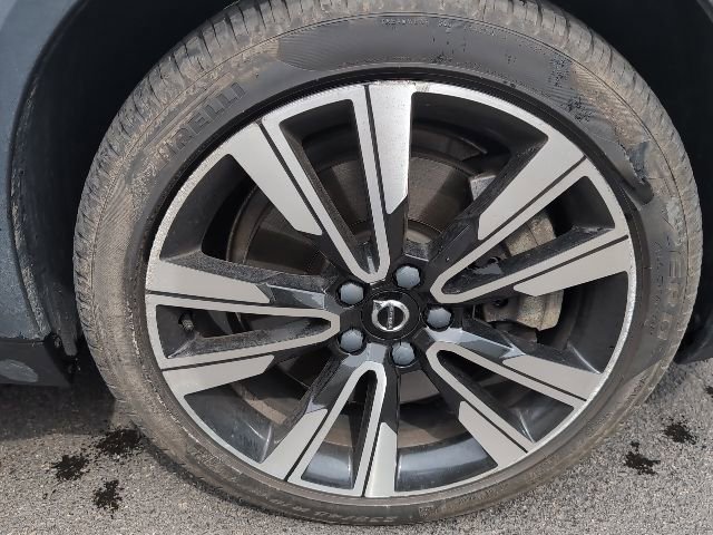 Used 2020 Volvo V60 T5 Cross Country w/ Protection Package AWD/4WD image 8