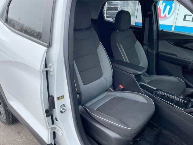 Used 2023 Chevrolet TrailBlazer LT w/ Convenience Package image 27