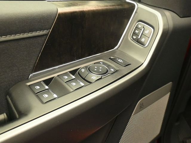 New 2026 Ford F250 Lariat w/ FX4 Off-Road Package image 13