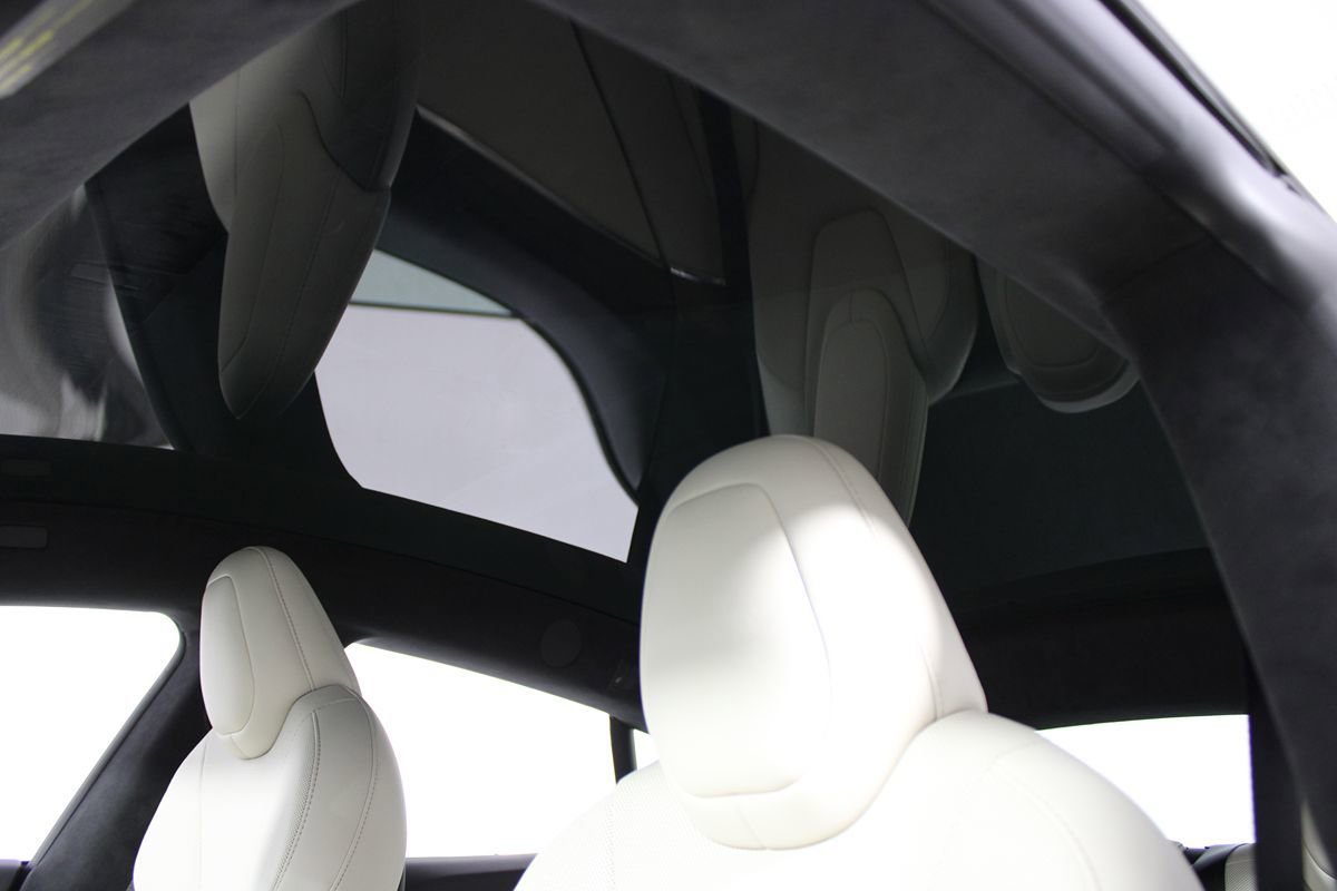 Used 2021 Tesla Model S Plaid AWD/4WD image 10