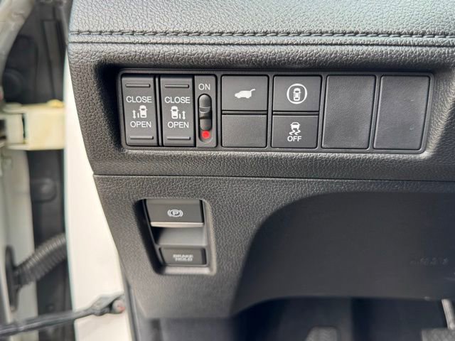 Used 2024 Honda Odyssey Sport image 24