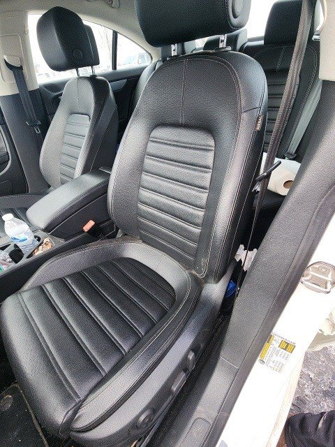 Used 2014 Volkswagen CC Sport image 23