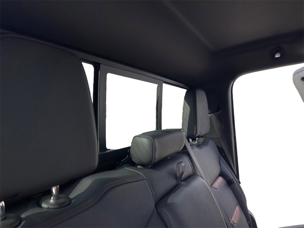 New 2026 GMC Sierra 3500 AT4 w/ AT4 Premium Plus Package image 22